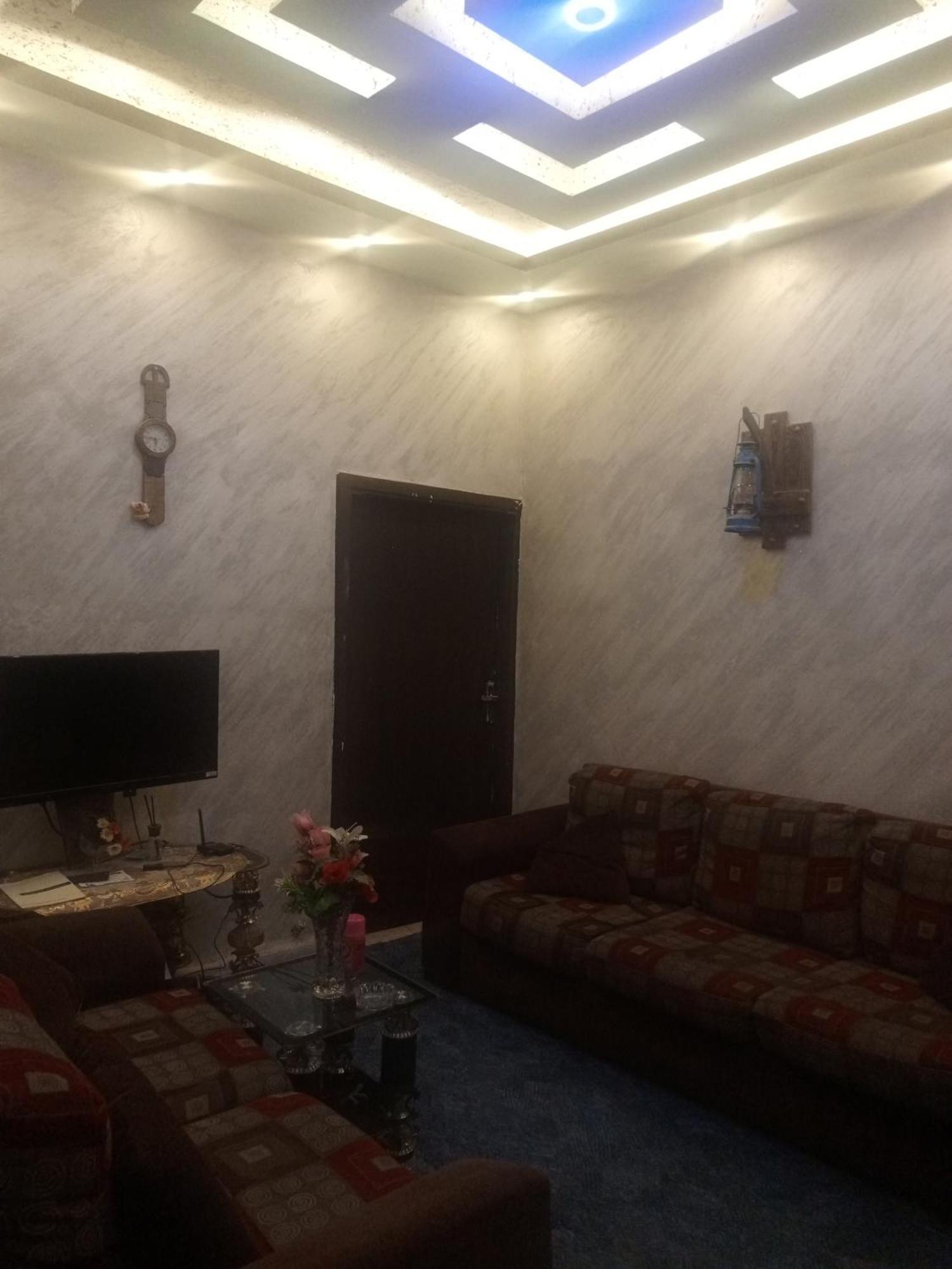 Jarajreh Apartments/ Hotel Ель-Карак Номер фото